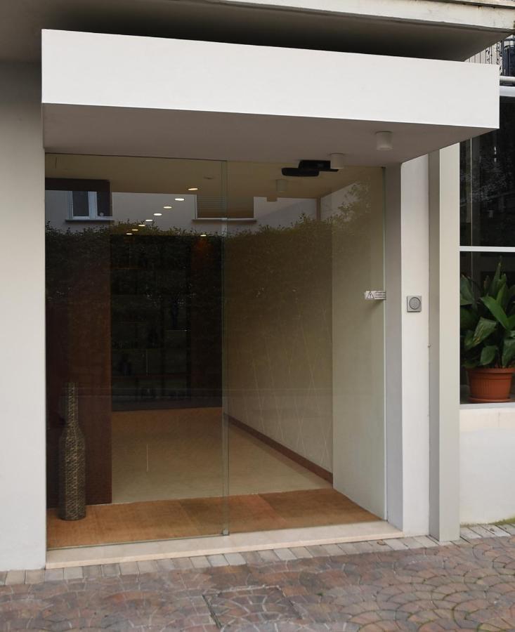 Lake Como Holiday Apartments المظهر الخارجي الصورة
